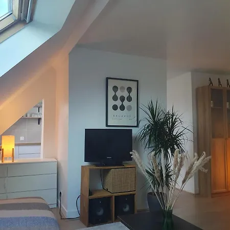 شقة Modern & Spacious Duplex